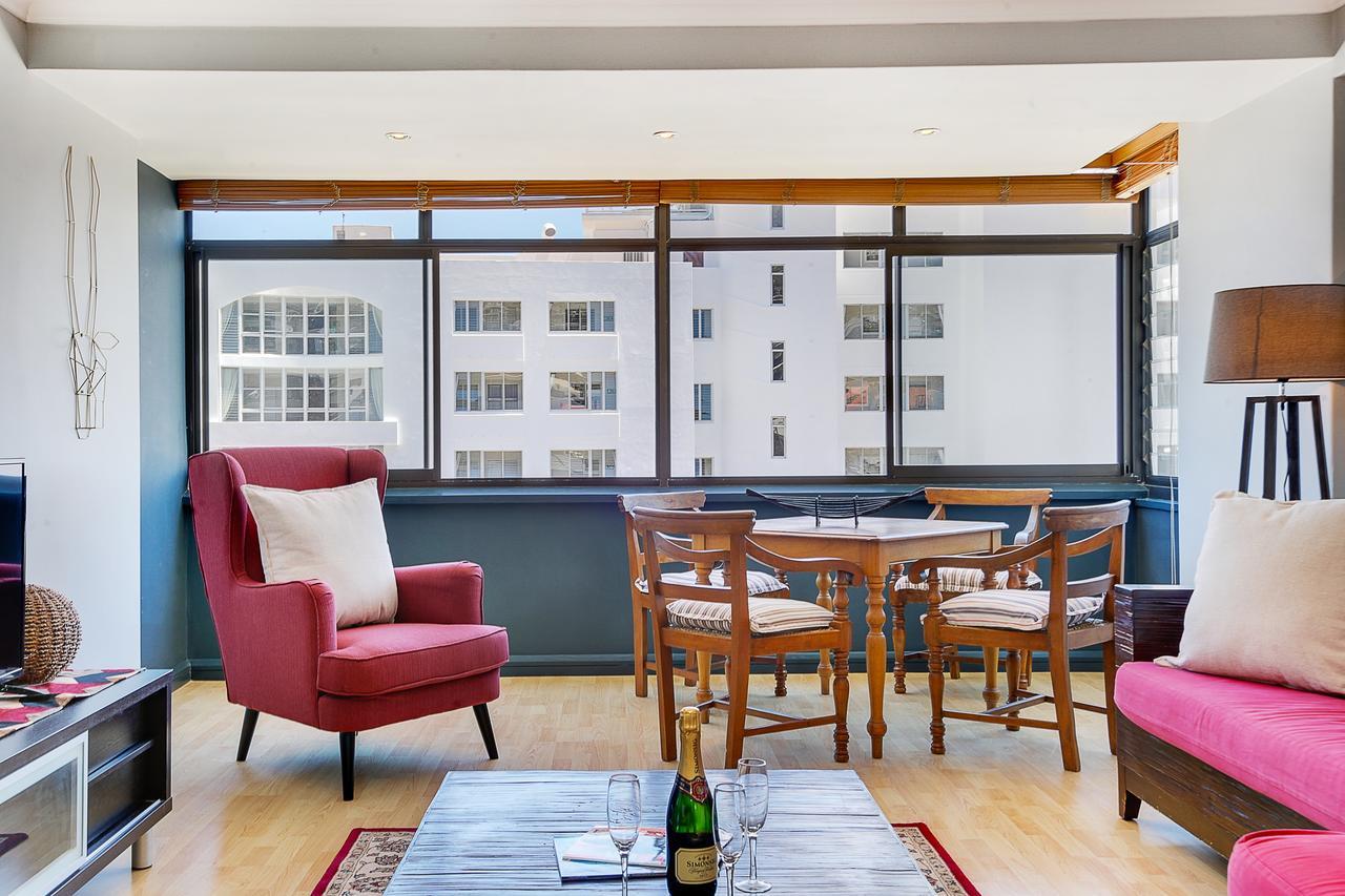 Backup-Powered Bantry Bay View 2 Bed Apartment Кейптаун Экстерьер фото