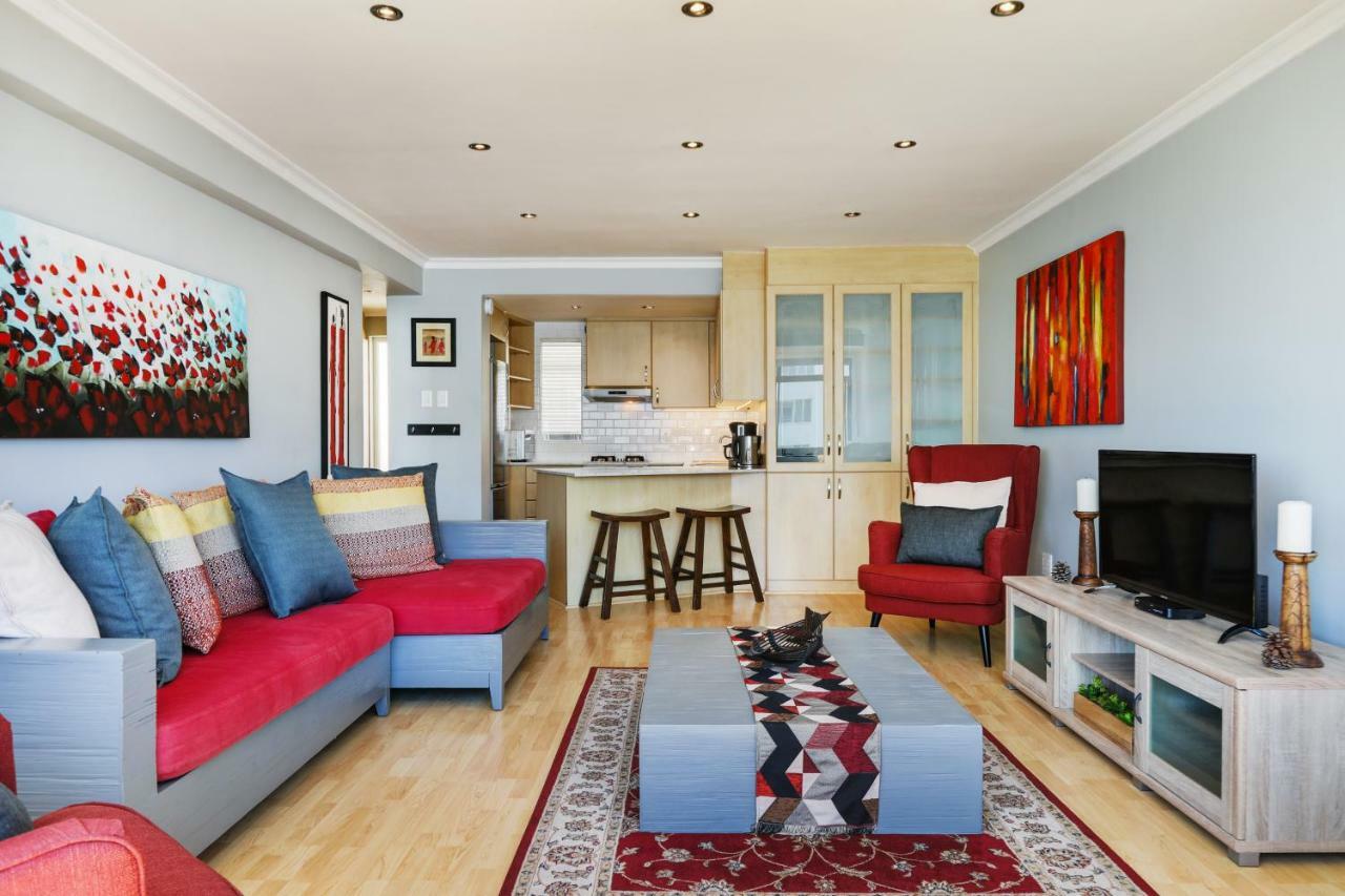 Backup-Powered Bantry Bay View 2 Bed Apartment Кейптаун Экстерьер фото